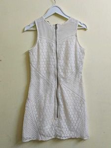 White Lace Sleeveless Dress