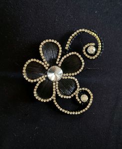 Rhinestone Flower Hair Clip