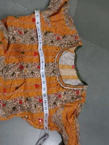 Kurta L Saez