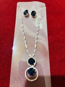 Elegant Jewelry Set new with tag