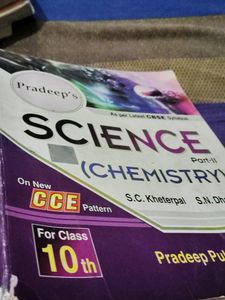 Pradeep&#39;s Chemistry Book For Class 10th