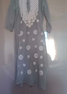 Straight Kurta Chikankaari
