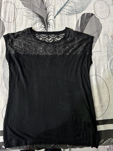 Solid Black Ovesize Tshirt