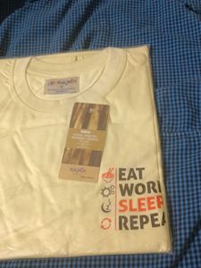 Maxis Graphic T-Shirt - New with Tag