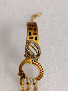 Bracelet