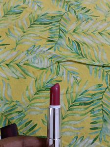 Maybelline Lipstick Combo: Red And Nude Pink