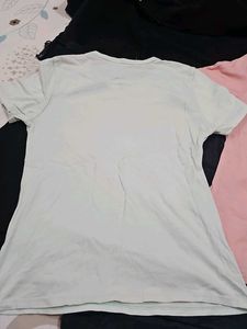 2 Girls T-shirt &amp; 3/4 Legging Set