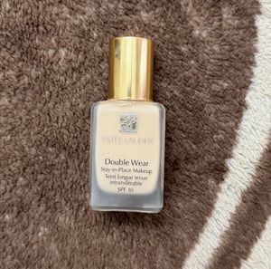 Estee Lauder Foundation || BONE