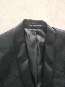 Classic Black Blazer - Tuxedo