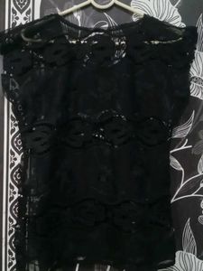 Black Lace Top | Free Accessory