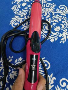 Nova Hair Straightener And Curler