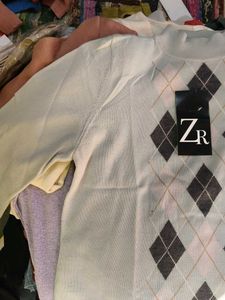 Argyle Pattern Knit Top