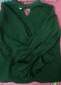 Green Pleated Sleeve Top