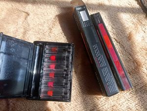 2 Set Lipsticks