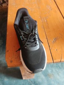 Black Sneakers