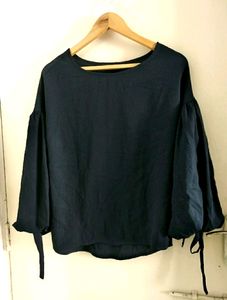 Beautiful Over Size Balloon Sleeve Top