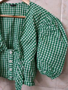 STYLE QUOTIENT CHECKED GREEN &amp; WHITE CROP TOP