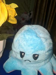Reversible Octopus Plushie And Flower Vase