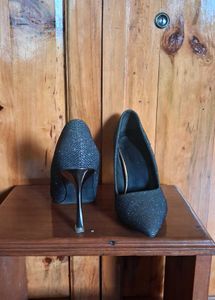 Sparkly Pointed-Toe Heels