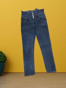Y-82 Size-30 Chic High-Waisted Denim Jeans