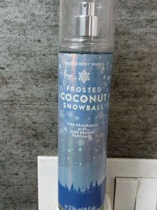 Bbw Frosted Snowball Coconut Body Mist