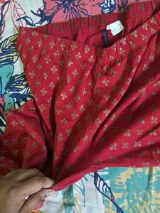 Red Printed Leggings