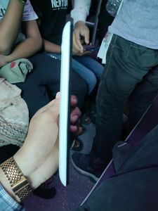 Handy Tablet With Sim Slot (Open For Negotiation)