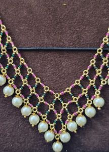 Multi Beads Pearls Necklace Set
