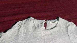 Women&#39;s Light Blue Ruffle Sleeve Top