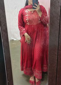 Red Anarkali Kurta Set With Dupatta (Women&#39;s)