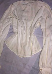 White Ruffled Vintage TOP✨