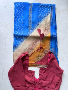 Paper Silk Saree With Golden Thread Work