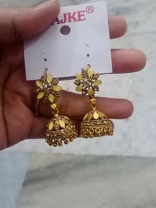 Combo For Two Earing Goldens