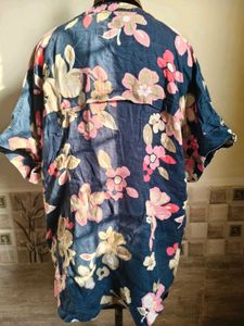 Floral Print Top Size 46 XXL/  XXXL