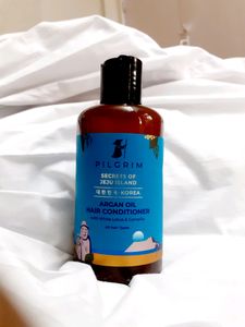 Pilgrim Argan oil Hair Conditioner With White Lotus and Camellia 》Buy both Shampoo and Condition at ₹450