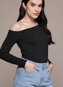 Black One-Shoulder Long Sleeve Top