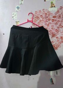 Chic Black Flared Mini Skirt