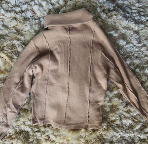 Highneck Top