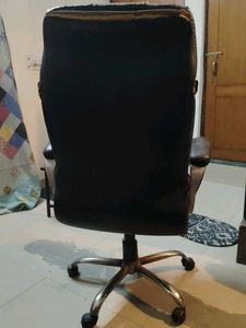 Executive Leather Office Chair