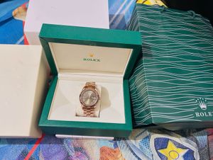 Rolex Datejust Rose Gold Watch For Man& Woman