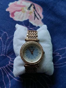 Elegant Women&#39;s Watch