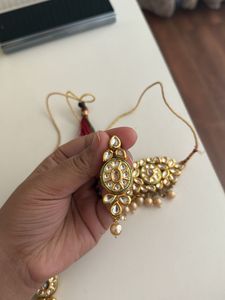 Gold Kundan Choker Set