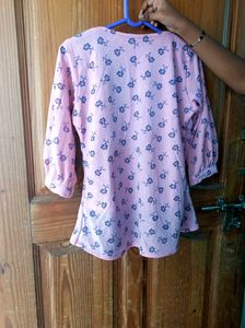 Casual Women&#39;s Top