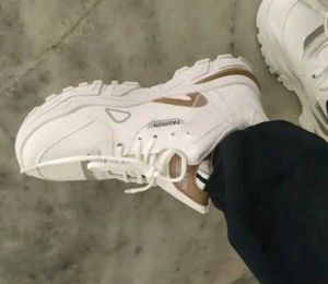 Sneakers For Girls
