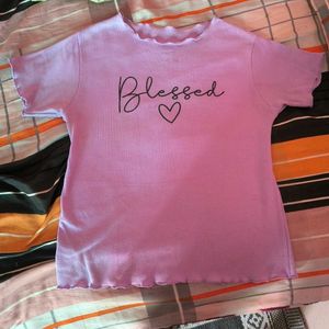 i like this top but not perfect fitting on my body
