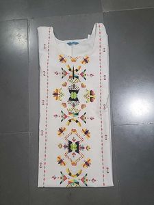 Beautyful White Kurti