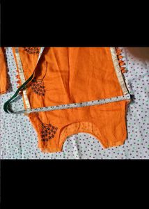 unique embroidery design on kurti