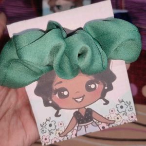 Pack Of 5 Scrunchieeeeee 🏵️