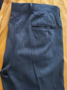 Rs 140 Only Men Trouser From Arrow 32 Black