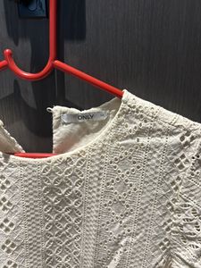 Off White Cotton Top